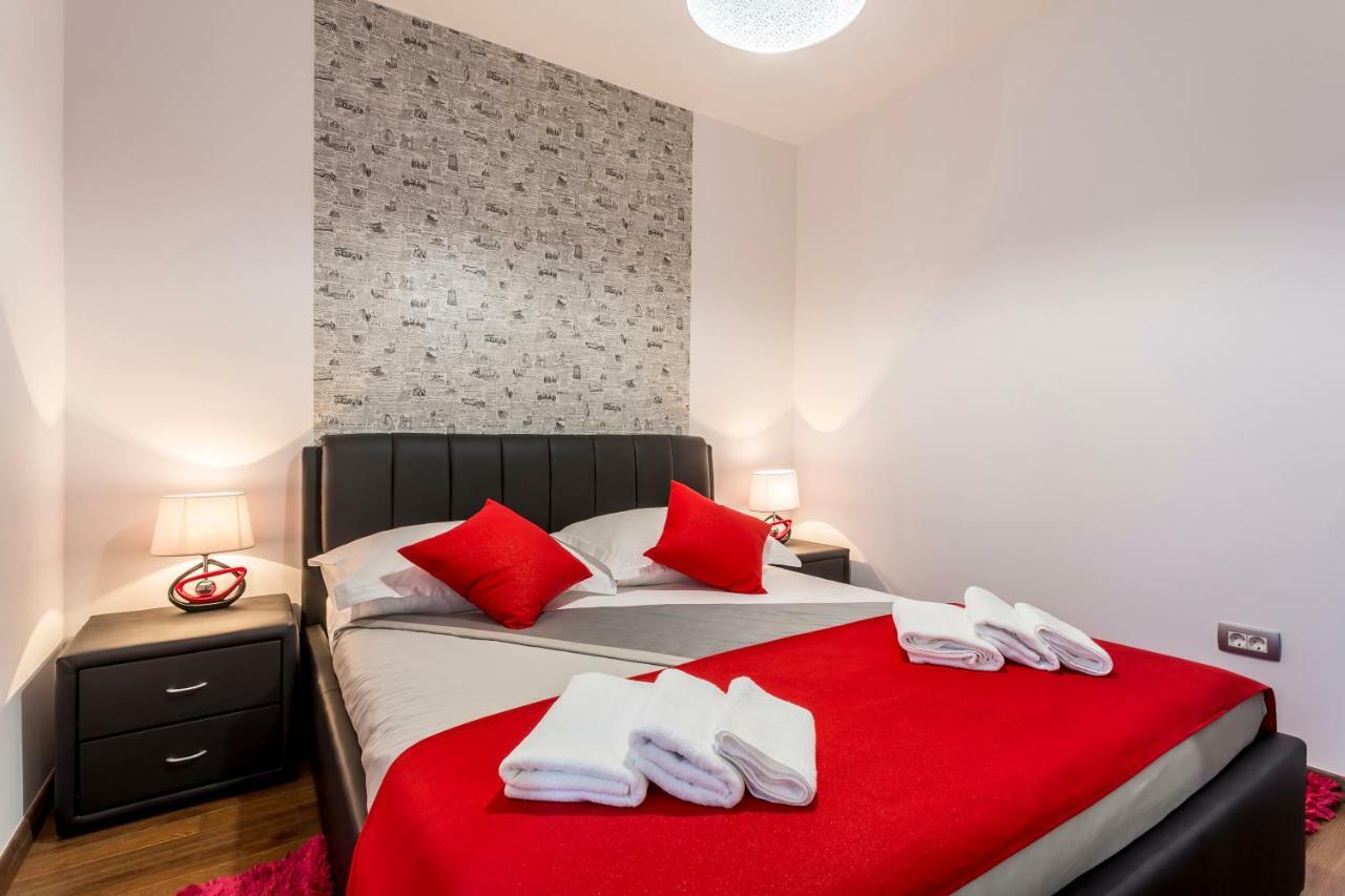 Sea Pearl Luxury Apartment ポドストラナ エクステリア 写真