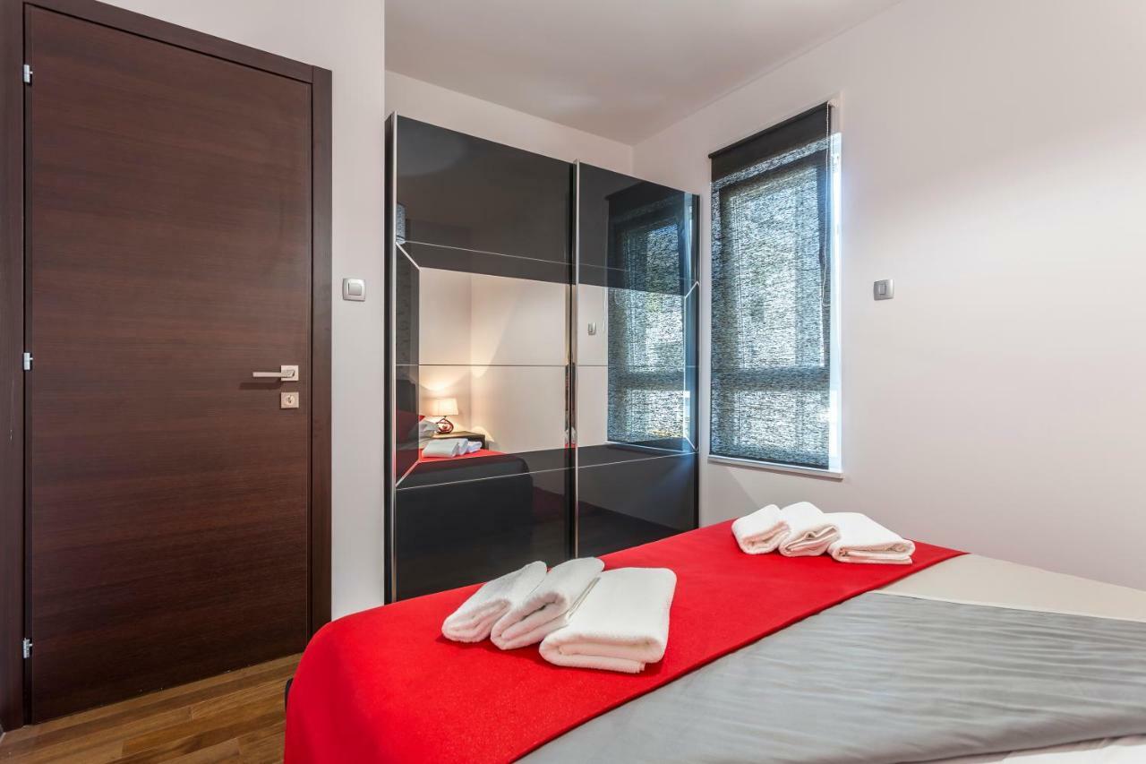 Sea Pearl Luxury Apartment ポドストラナ エクステリア 写真