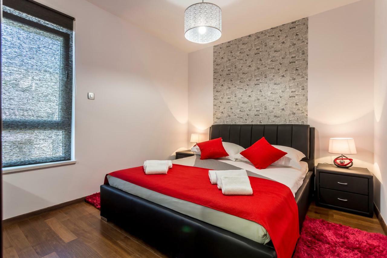 Sea Pearl Luxury Apartment ポドストラナ エクステリア 写真